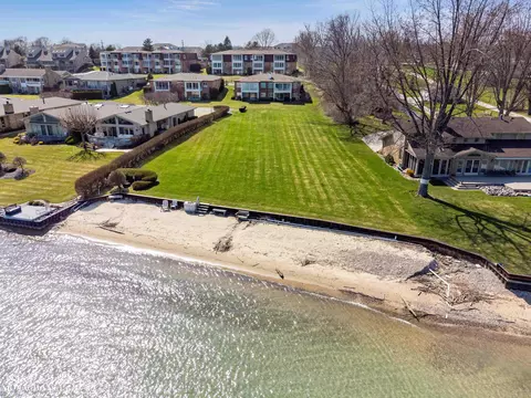 View/Area - 1935 River Rd #19, Saint Clair, MI 48079 photo 11 of 15