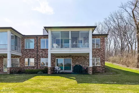 Exterior - 1935 River Rd #19, Saint Clair, MI 48079 photo 13 of 16