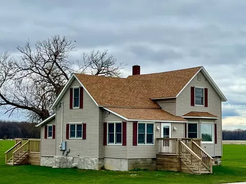 7872 W Peet, Chesaning, MI 48616