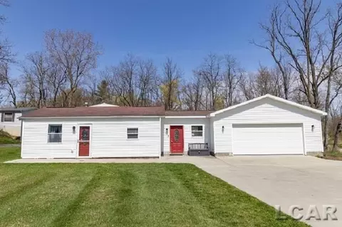 2578 Carson, Adrian, MI 49221