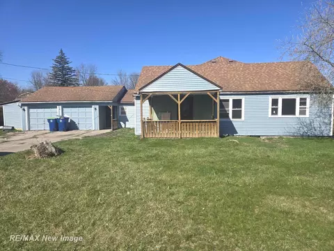 130 Lutzke, Saginaw, MI 48609