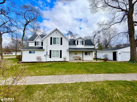 139 Lincoln, Montrose, MI 48457