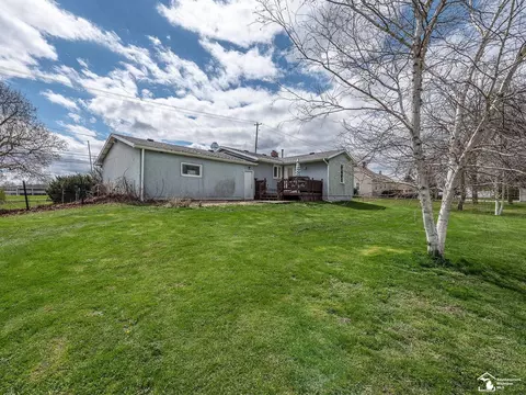 Exterior - 5370 E Albain, Monroe, MI 48161 photo 6 of 7
