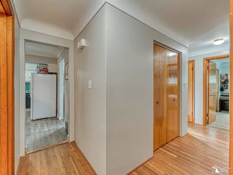 Entry Way - 5370 E Albain, Monroe, MI 48161 photo 2 of 3