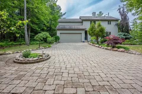 981 Siesta, Gladwin, MI 48624 photo 9