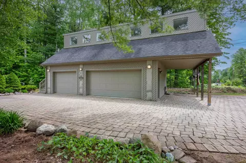 981 Siesta, Gladwin, MI 48624 photo 8