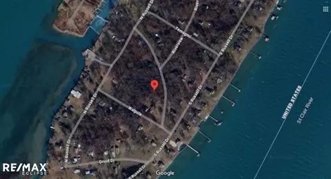 25 Algonac, Russell Island, MI 48001