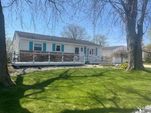 1007 Substation, Temperance, MI 48182 photo 2