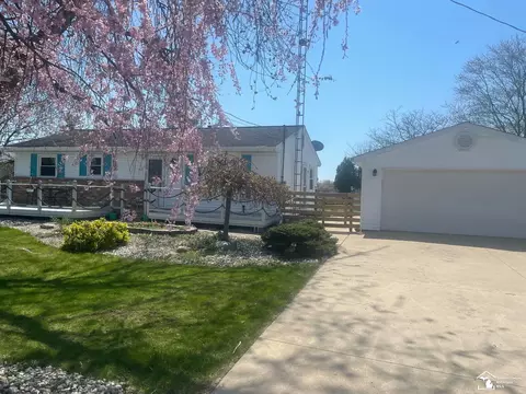 1007 Substation, Temperance, MI 48182 photo 4