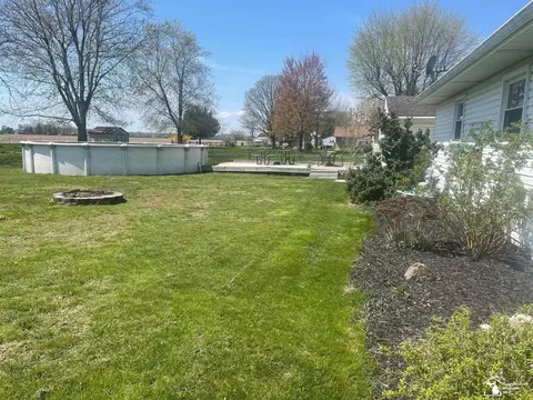 1007 Substation, Temperance, MI 48182 photo 7
