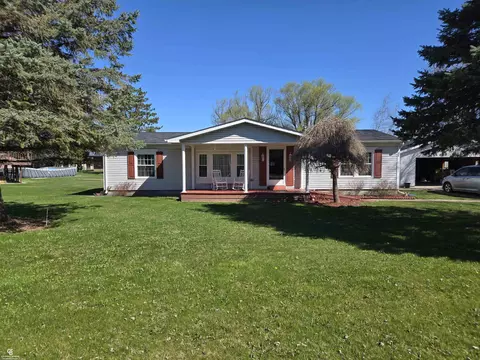 230 Mccoll, Yale, MI 48097