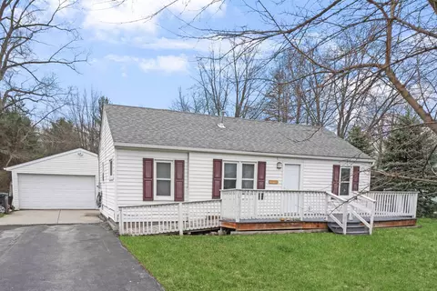 5046 Dove, Kimball, MI 48074