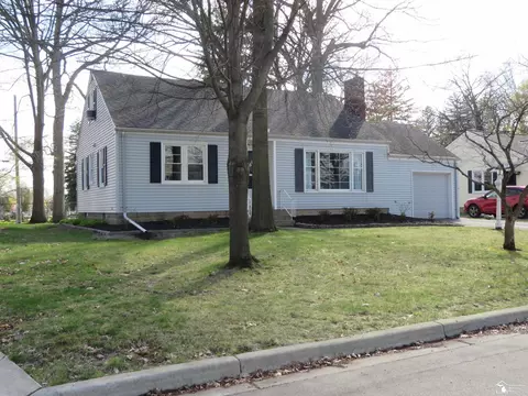 Exterior - 111 Sylvan, Monroe, MI 48162 photo 3 of 6