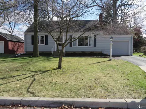 Exterior - 111 Sylvan, Monroe, MI 48162 photo 2 of 6