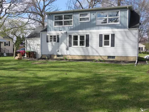 Exterior - 111 Sylvan, Monroe, MI 48162 photo 4 of 6