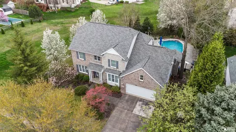 8351 Waterford, Lambertville, MI 48144