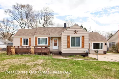 612 Cypress, Midland, MI 48642