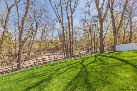 Exterior - 424 N Evans, Tecumseh, MI 49286 photo 6 of 11
