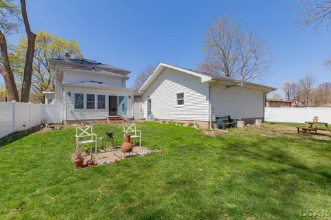 Exterior - 424 N Evans, Tecumseh, MI 49286 photo 11 of 11