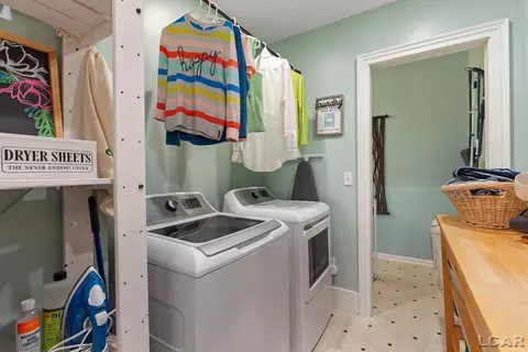 Other - 424 N Evans, Tecumseh, MI 49286 photo 2 of 5