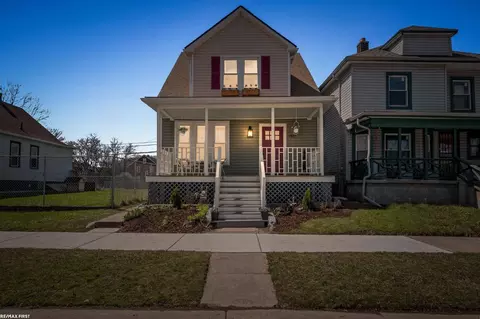 7527 Hanover, Detroit, MI 48206