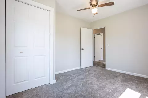 Bedroom - 711 N N Spg, Gladwin, MI 48624 photo 3 of 6