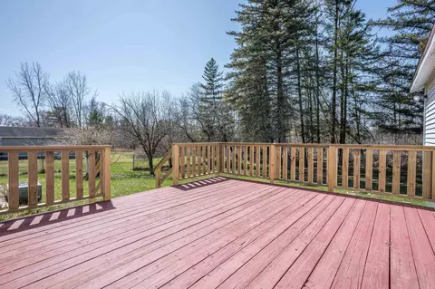 Exterior - 711 N N Spg, Gladwin, MI 48624 photo 14 of 14