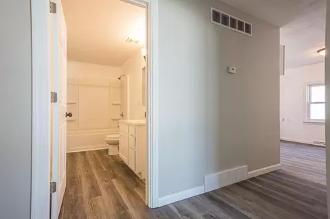 Entry Way - 711 N N Spg, Gladwin, MI 48624 photo 1 of 1