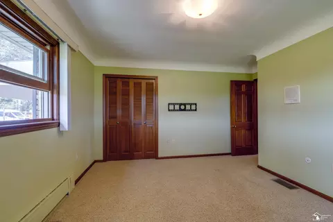 9911 Secor, Temperance, MI 48182 photo 18