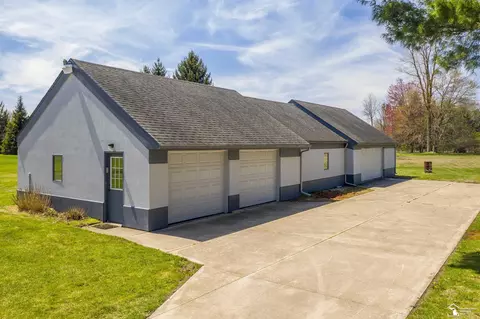 9911 Secor, Temperance, MI 48182 photo 34