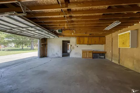 9911 Secor, Temperance, MI 48182 photo 32