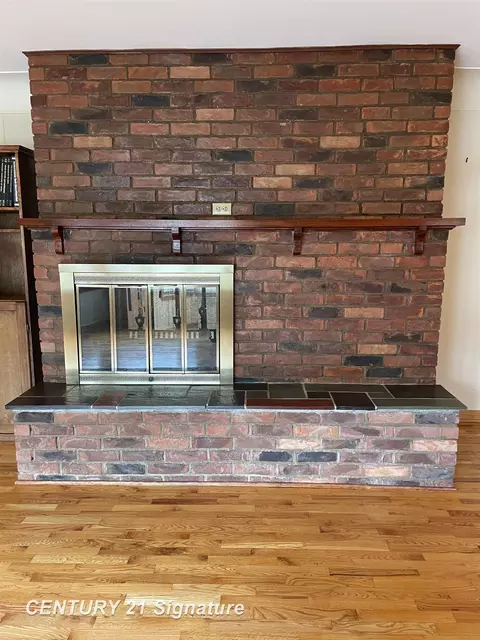 1522 Coutant, Flushing, MI 48433 photo 3