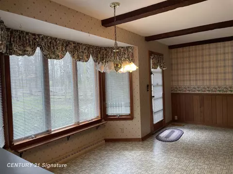 1522 Coutant, Flushing, MI 48433 photo 6