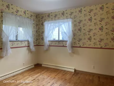 1522 Coutant, Flushing, MI 48433 photo 13