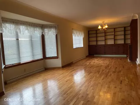 1522 Coutant, Flushing, MI 48433 photo 2