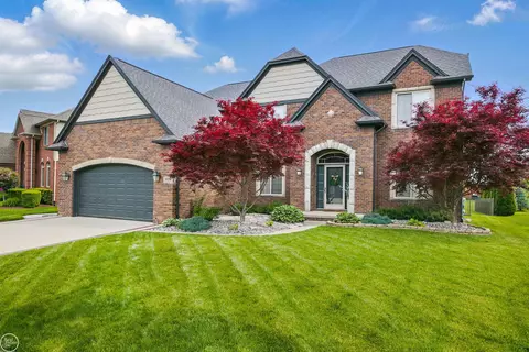 55150 Breton Woods, Macomb, MI 48042