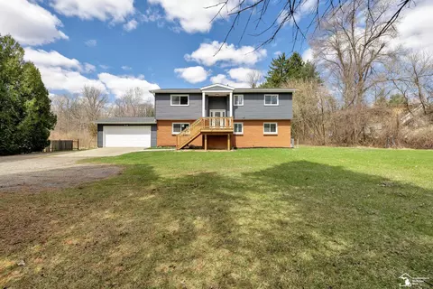 5533 Willis, Ypsilanti, MI 48197