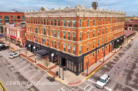315 Center #403, Bay City, MI 48708