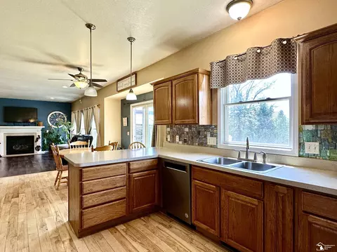 Kitchen - 429 W Hurd, Monroe, MI 48162 photo 5 of 6