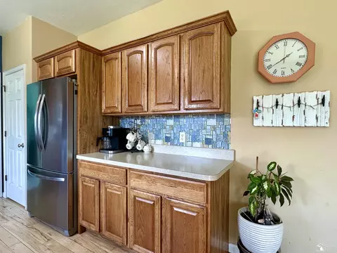 Kitchen - 429 W Hurd, Monroe, MI 48162 photo 4 of 6