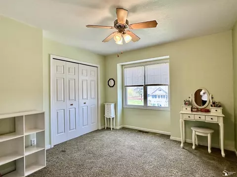 Bedroom - 429 W Hurd, Monroe, MI 48162 photo 3 of 5