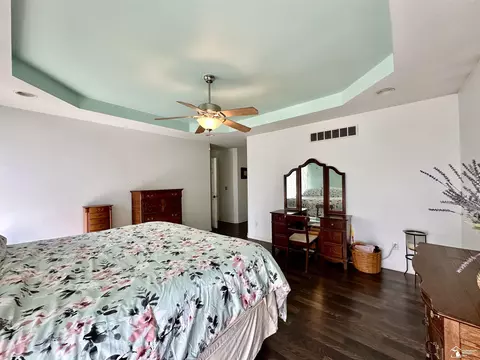 Bedroom - 429 W Hurd, Monroe, MI 48162 photo 2 of 5