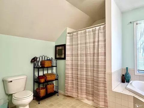 Bath - 429 W Hurd, Monroe, MI 48162 photo 5 of 6