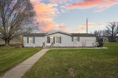 16400 Roehl, Capac, MI 48014
