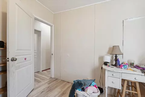 16400 Roehl, Capac, MI 48014 photo 31