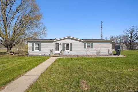 16400 Roehl, Capac, MI 48014 photo 4