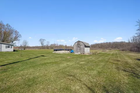16400 Roehl, Capac, MI 48014 photo 39
