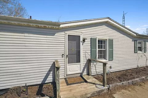 16400 Roehl, Capac, MI 48014 photo 6