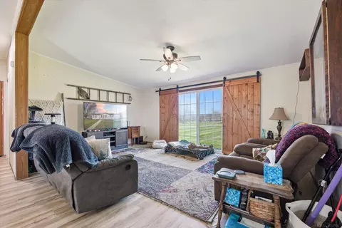 16400 Roehl, Capac, MI 48014 photo 17