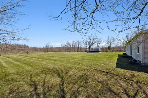 16400 Roehl, Capac, MI 48014 photo 34